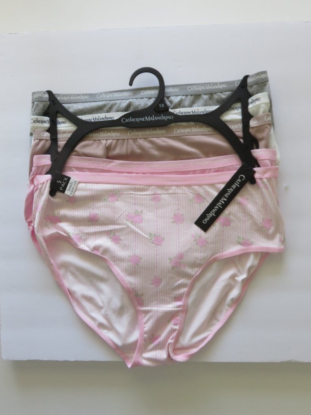 (#118) Catherine Malandrino 5-Pack Super Soft Briefs Underwear Panties.